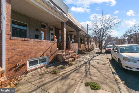 709 S Dean St, Baltimore, MD 21224 photo 2