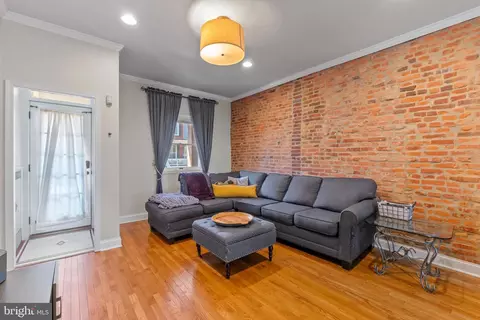 709 S Dean St, Baltimore, MD 21224 photo 4