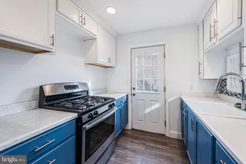 645 Stirling St, Baltimore, MD 21202 photo 8