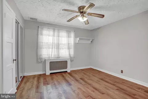 4441 Pen Lucy Rd, Baltimore, MD 21229 photo 14