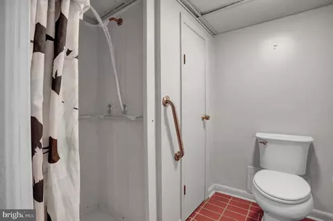 4441 Pen Lucy Rd, Baltimore, MD 21229 photo 23