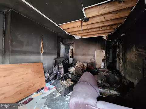 916 Bennett Pl, Baltimore, MD 21223 photo 3