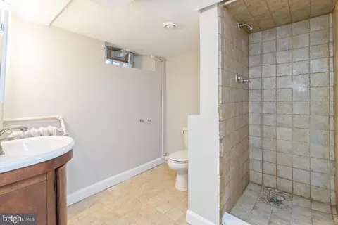 1504 Northwick Rd, Baltimore, MD 21218 photo 22