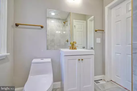 809 Wicklow Rd, Baltimore, MD 21229 photo 11
