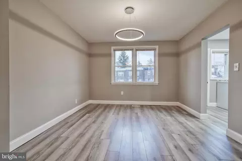 809 Wicklow Rd, Baltimore, MD 21229 photo 5