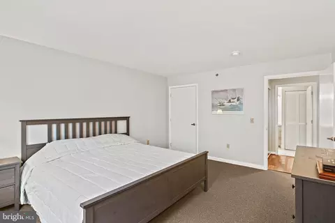 2702 Lighthouse Pt E #535, Baltimore, MD 21224 photo 13