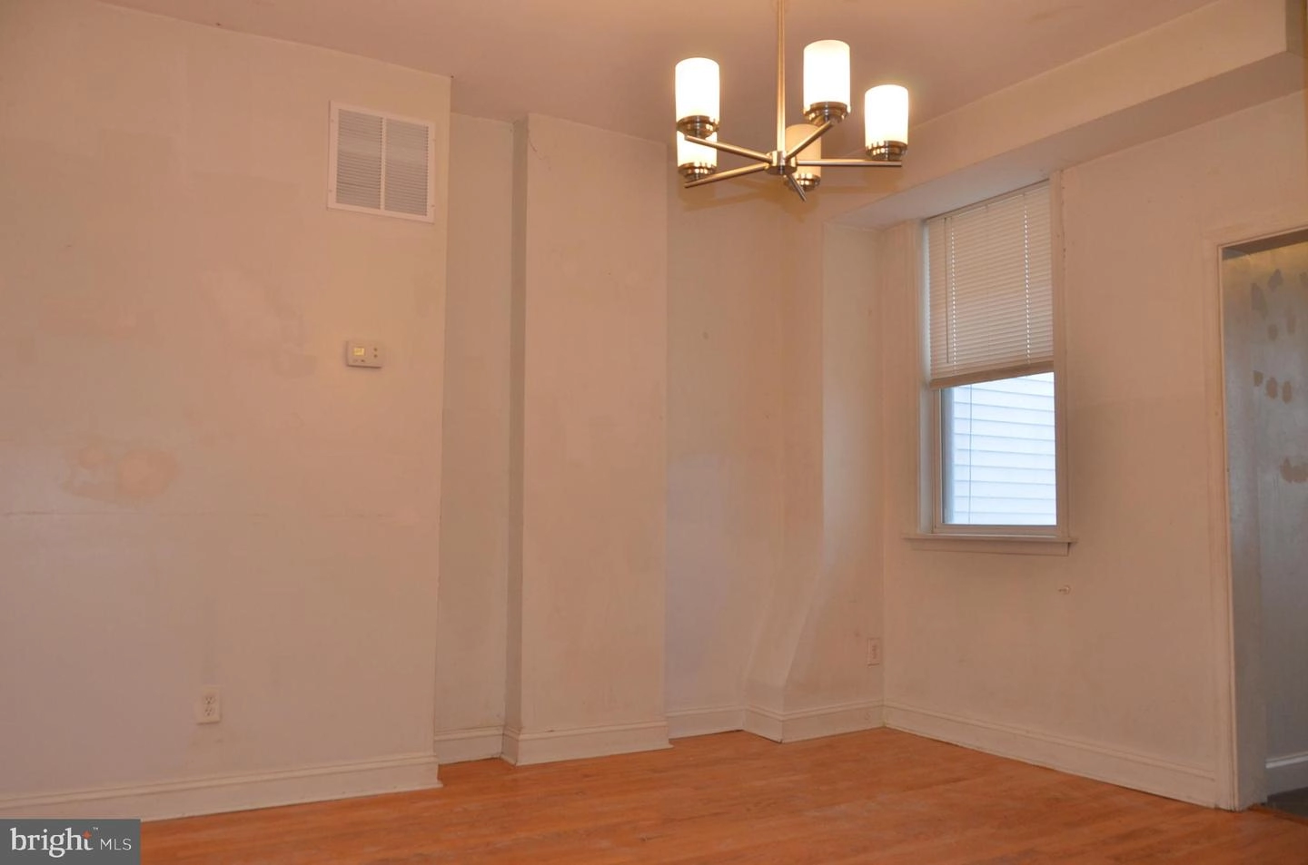 521 Rappolla St, Baltimore, MD 21224 photo 9