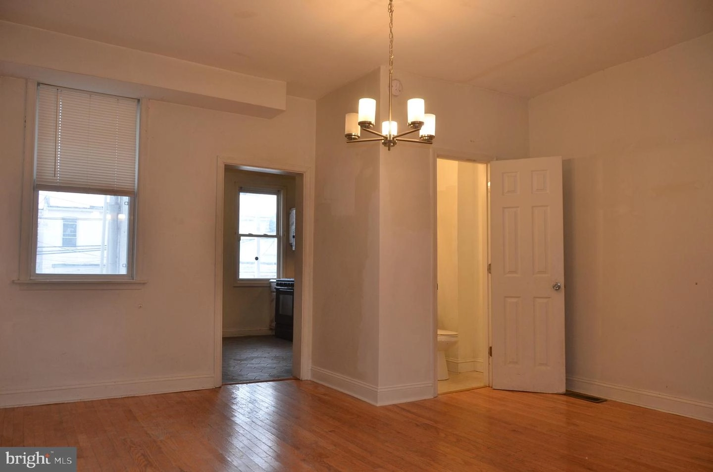 521 Rappolla St, Baltimore, MD 21224 photo 12