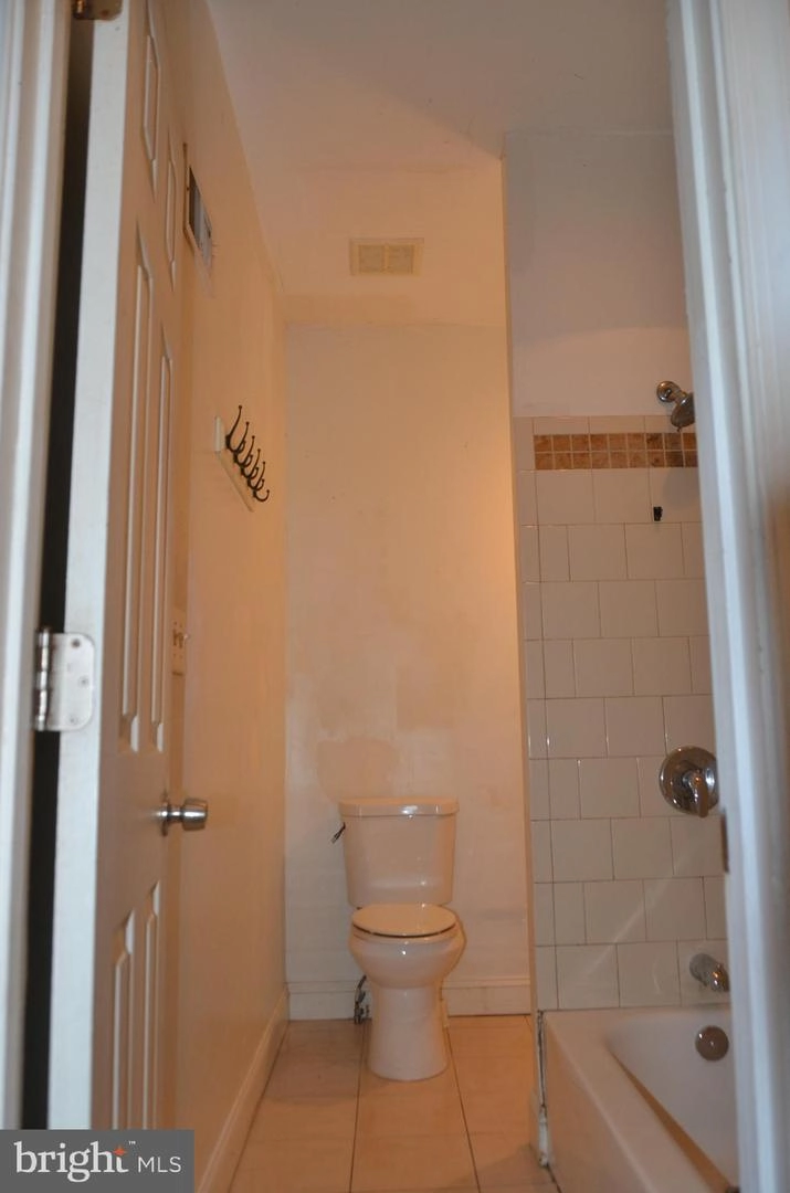 521 Rappolla St, Baltimore, MD 21224 photo 30