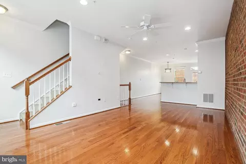 807 S Macon St, Baltimore, MD 21224 photo 6