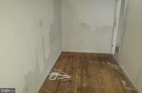 3409 E Fayette St, Baltimore, MD 21224 photo 5