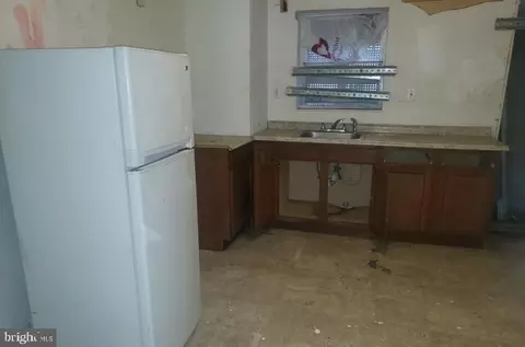 3409 E Fayette St, Baltimore, MD 21224 photo 3