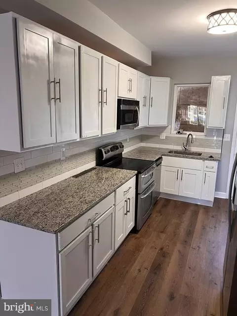 2603 Aisquith St, Baltimore, MD 21218 photo 2