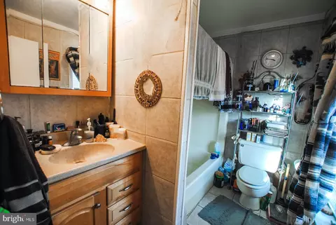 113 W 22nd St, Baltimore, MD 21218 photo 26
