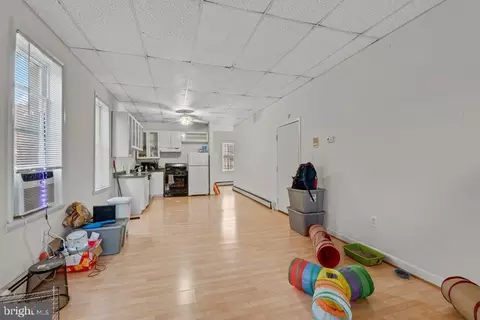 113 W 22nd St, Baltimore, MD 21218 photo 17