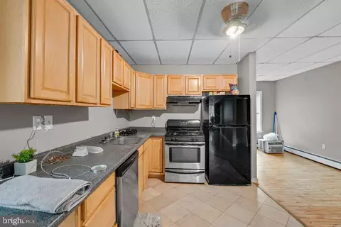 113 W 22nd St, Baltimore, MD 21218 photo 7