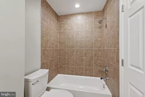 311 S Mount St, Baltimore, MD 21223 photo 23