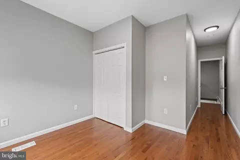 311 S Mount St, Baltimore, MD 21223 photo 14