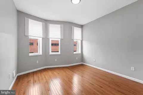 311 S Mount St, Baltimore, MD 21223 photo 22