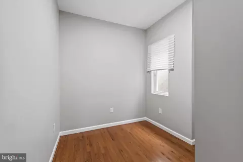 311 S Mount St, Baltimore, MD 21223 photo 16