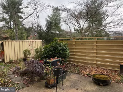 5 Hamill Rd #5A, Baltimore, MD 21210 photo 2