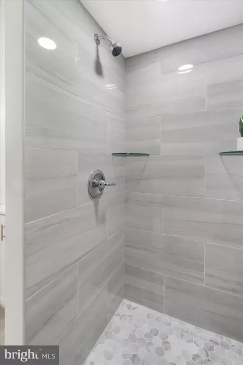726 Whitmore Ave, Baltimore, MD 21216 photo 19