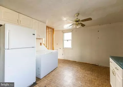 5567 Cedonia Ave, Baltimore, MD 21206 photo 15