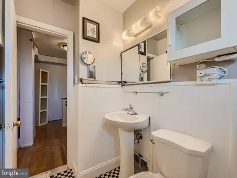 1008 Iris Ave, Baltimore, MD 21205 photo 13