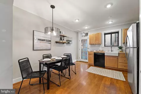 Kitchen - 807 S Bond St, Baltimore, MD 21231 photo 1 of 5