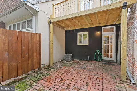 Exterior - 807 S Bond St, Baltimore, MD 21231 photo 13 of 15
