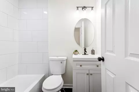 2913 Windsor Ave, Baltimore, MD 21216 photo 16