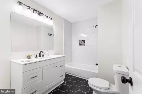 2913 Windsor Ave, Baltimore, MD 21216 photo 21