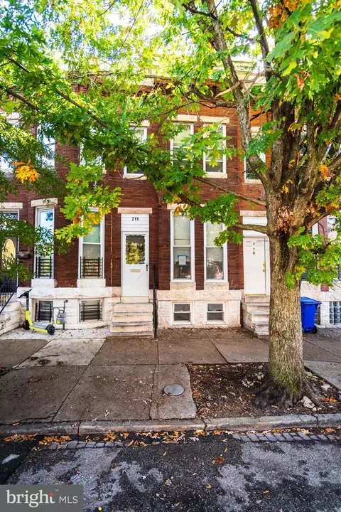 219 N Luzerne Ave, Baltimore, MD 21224