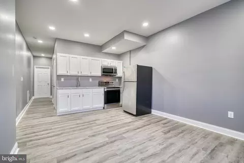 814 N Stricker St, Baltimore, MD 21217 photo 4