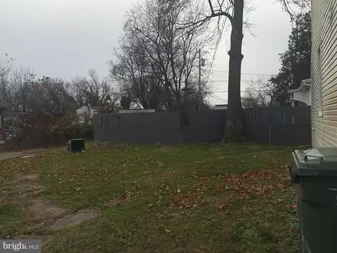 3703 6th St, Brooklyn, MD 21225 photo 3