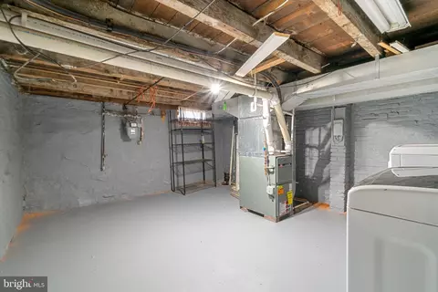 2011 E Fairmount Ave, Baltimore, MD 21231 photo 24