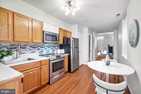2011 E Fairmount Ave, Baltimore, MD 21231 photo 12