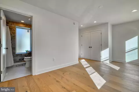 1132 Hull St, Baltimore, MD 21230 photo 23