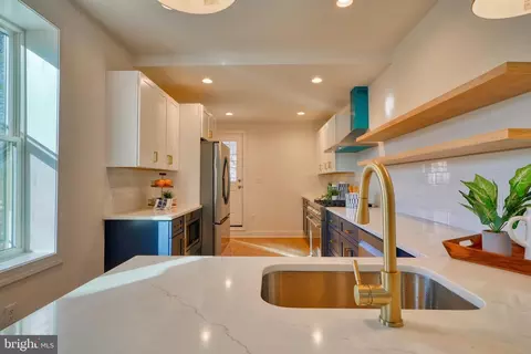 1132 Hull St, Baltimore, MD 21230 photo 14