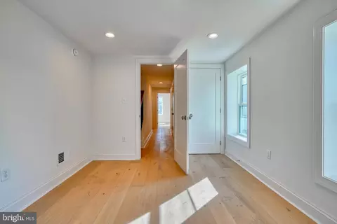 1132 Hull St, Baltimore, MD 21230 photo 26