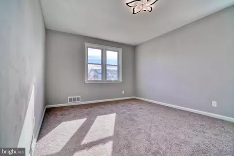 4002 Emmart Ave, Baltimore, MD 21215 photo 30