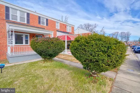 4002 Emmart Ave, Baltimore, MD 21215 photo 2