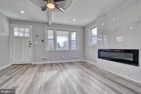 4002 Emmart Ave, Baltimore, MD 21215 photo 11