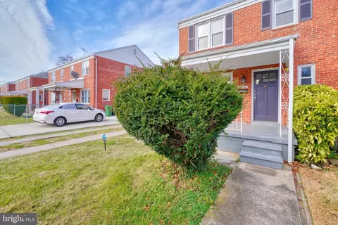 4002 Emmart Ave, Baltimore, MD 21215 photo 4