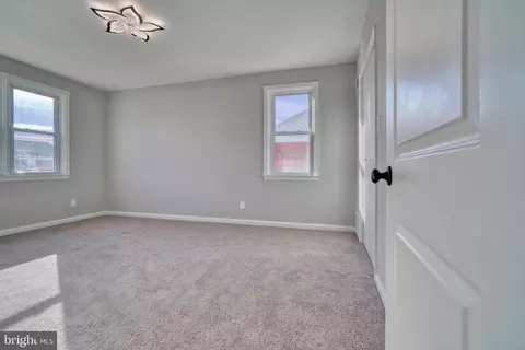 4002 Emmart Ave, Baltimore, MD 21215 photo 29