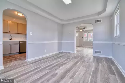 4002 Emmart Ave, Baltimore, MD 21215 photo 15