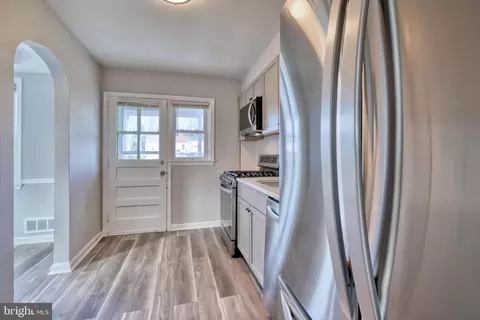 4002 Emmart Ave, Baltimore, MD 21215 photo 18