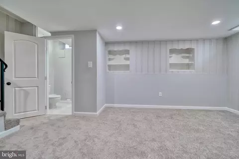 4002 Emmart Ave, Baltimore, MD 21215 photo 43