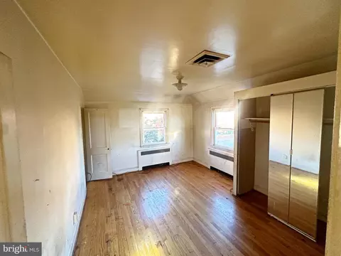 1201 E 35th St, Baltimore, MD 21218 photo 13