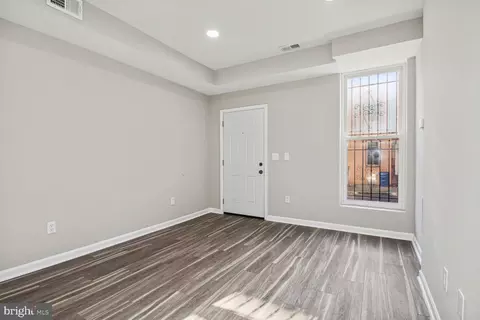 932 Bennett Pl, Baltimore, MD 21223 photo 6